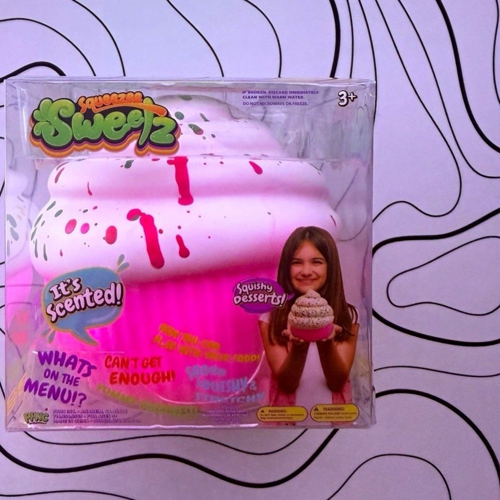 PPNC Pink Squeezee Sweetz Scented Squishy Dessert